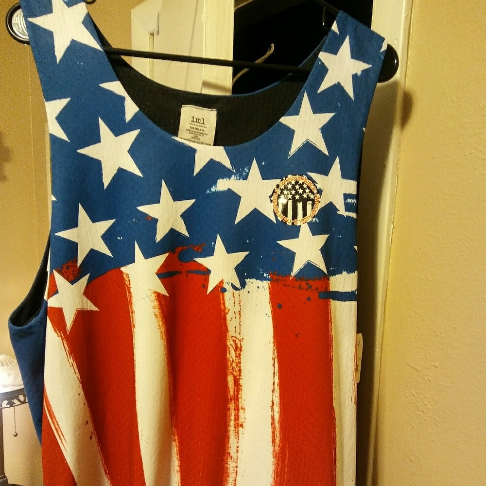 Reversible Tank top tee.